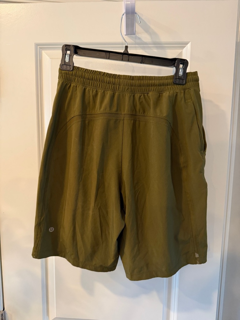 Olive Green Casual Elastic Waist Shorts